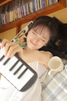 一个女儿四个爸爸